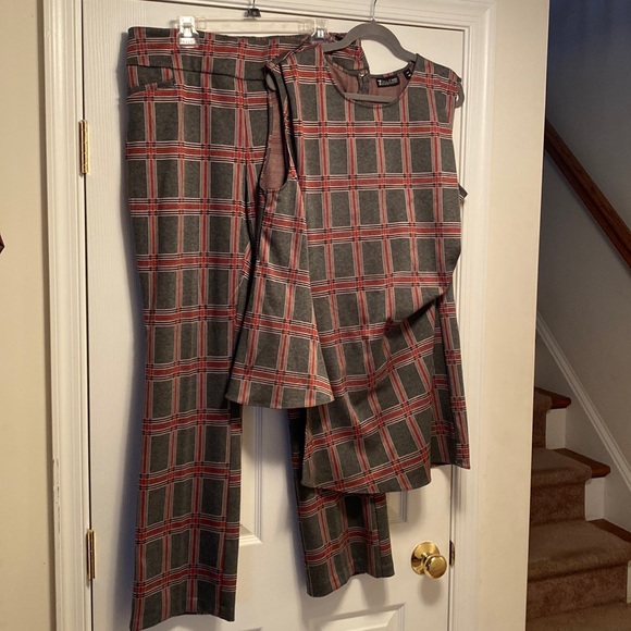 7th Avenue Pants - 7th Avenue 2 Piece Pants Set…pants size XL average & top size XXl